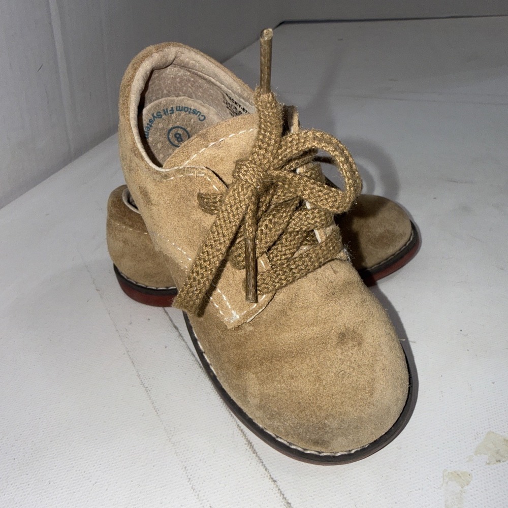 Footmates Bucky Brown Classic Leather Loafer Walking Toddler Or Kids Shoe 8 Wide